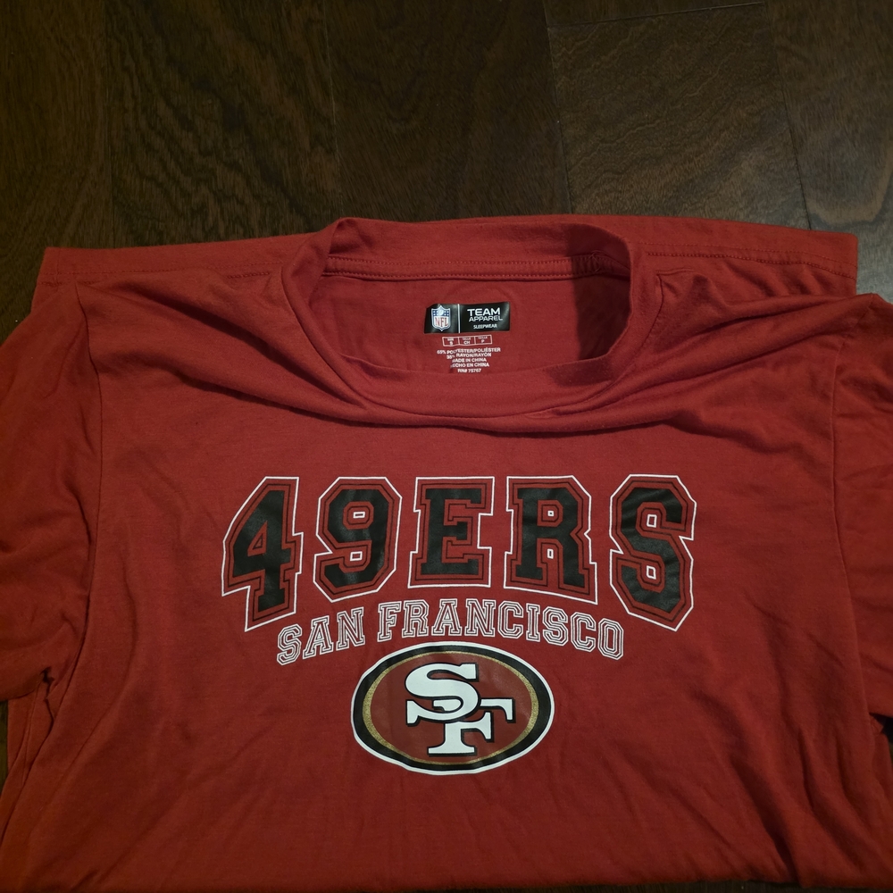 Team Apparel Red 49ers Tee